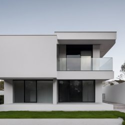 Minimalist House Exterior