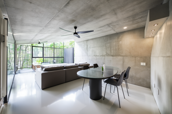 New Contemporary Living Room