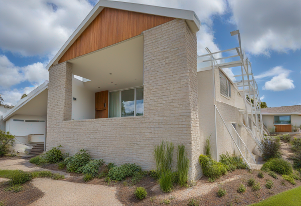 Mid-Century Modern House Exterior