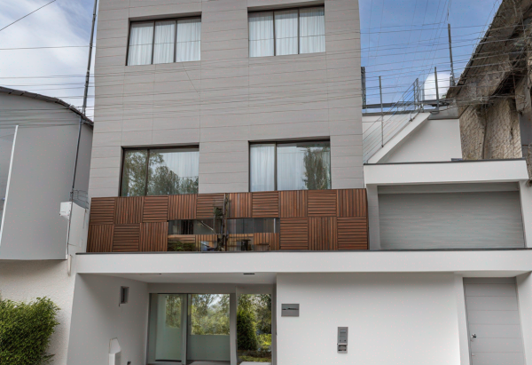 Contemporary House Exterior