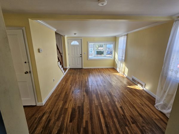 Old Coastal Dining Room