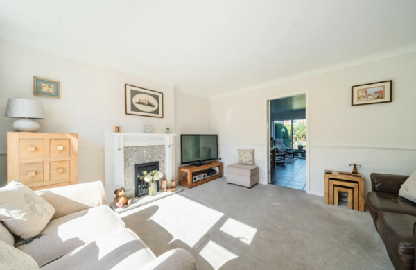 Old Mid-Century Modern Living Room