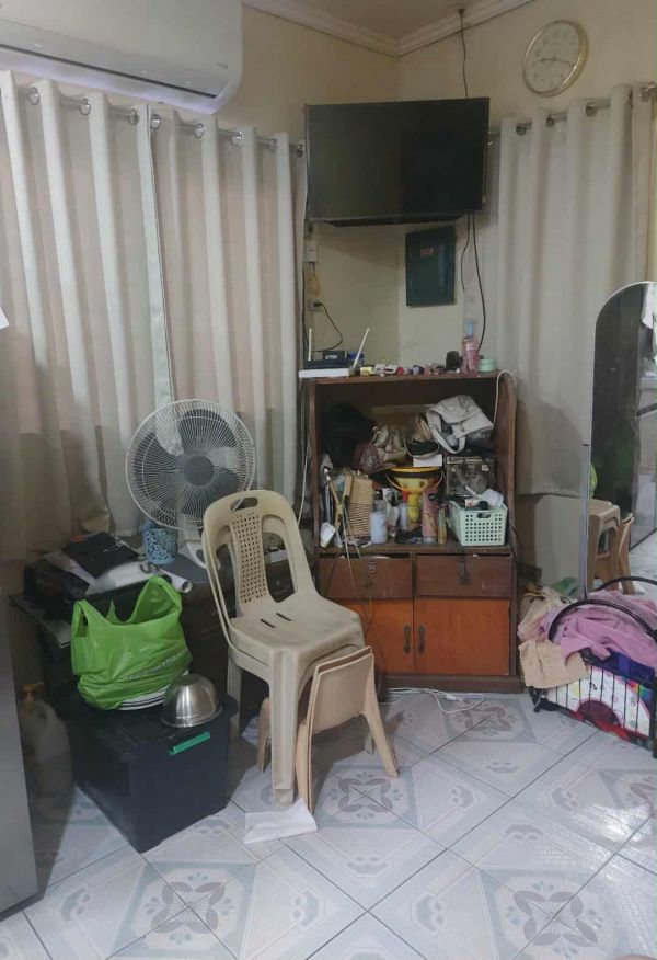 Old Contemporary Living Room